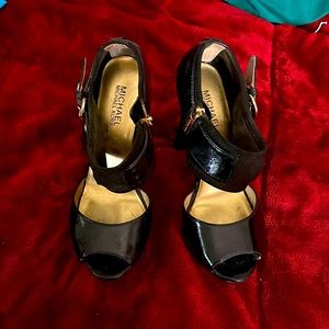 Michael Kors Shoes, good conditions.